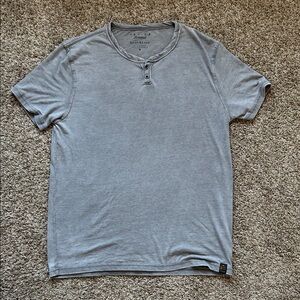 Lucky Brand Men’s Short Sleeve Henley Tee - Gray